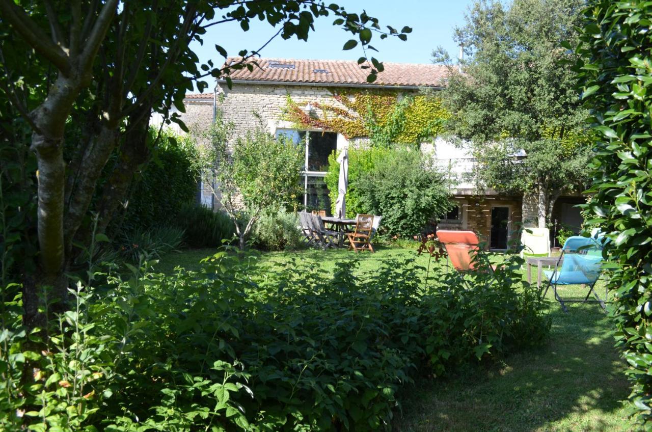 Bed and Breakfast La Garenne Saint Germain Exterior foto
